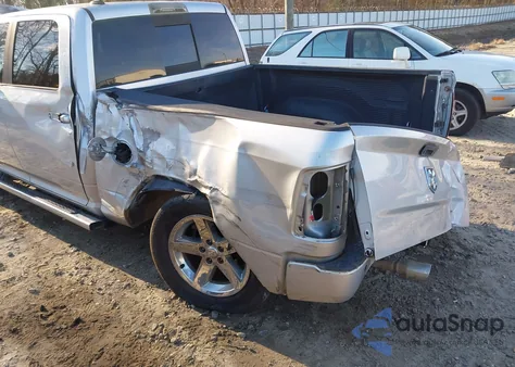 2013 Ram 1500 Sport z USA, uszkodzony, nr VIN 1C6RR6MT2DS587940